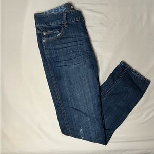 Express Modern Boyfriend Relaxed Fit Low Rise jeans sz 4